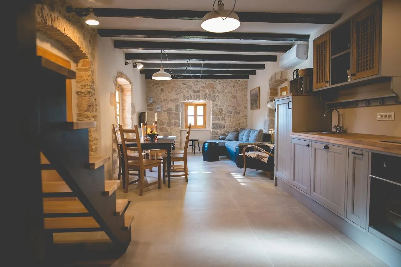 Holiday Home Jela Dobrinj Croácia
